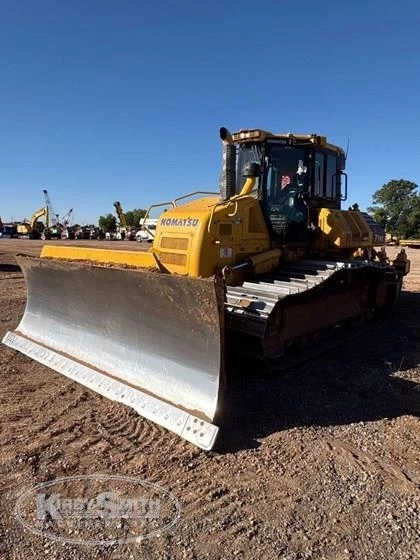 Used Komatsu Dozer